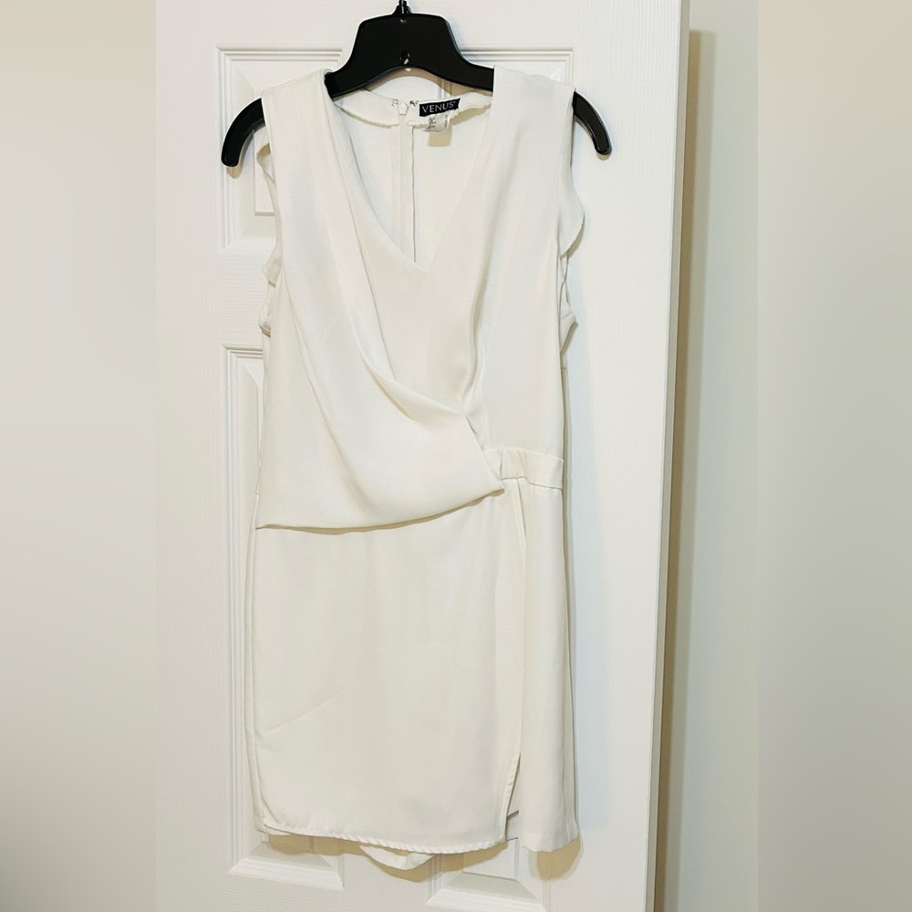 VENUS Asymmetrical Ruched Sheath Dress in Cream